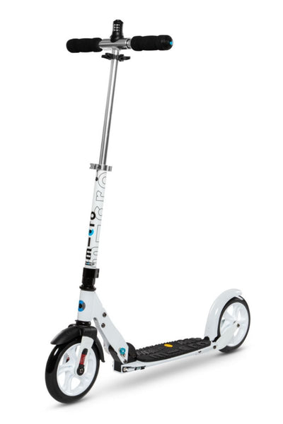 Scooter Micro Deluxe Black & White