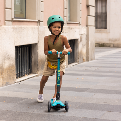 Scooter Maxi Micro Deluxe Plegable LED