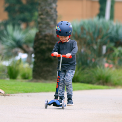 Scooter Maxi Micro Deluxe Plegable LED